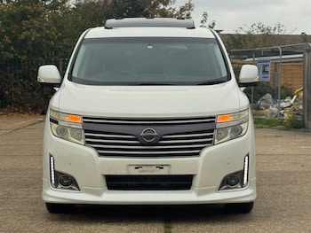 Used Nissan Elgrand 2012 for sale - 77483464: Photo