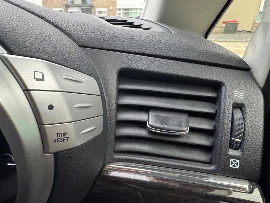 Used Nissan Elgrand 2012 for sale - 77483464: Photo 50