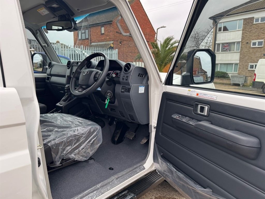 Used Toyota Land Cruiser 2025 for sale - 77464371: Photo 30