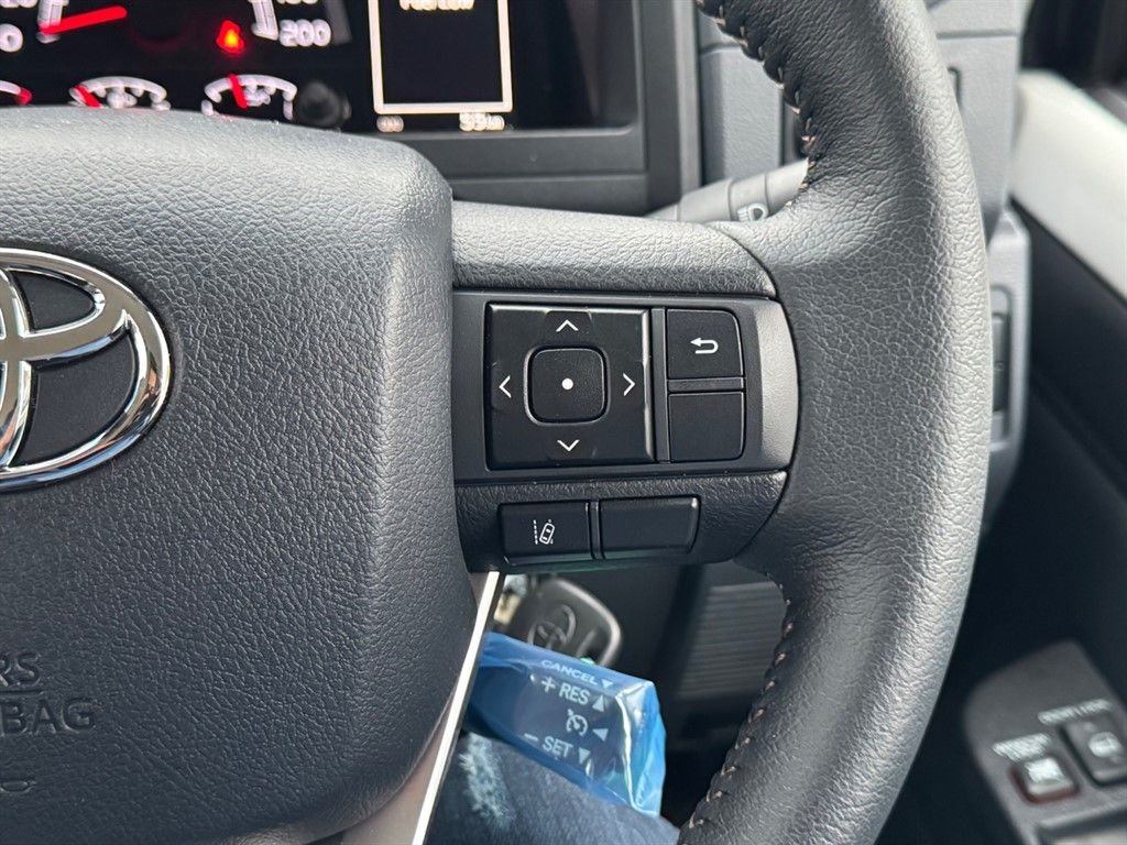 Used Toyota Land Cruiser 2025 for sale - 77464371: Photo 47