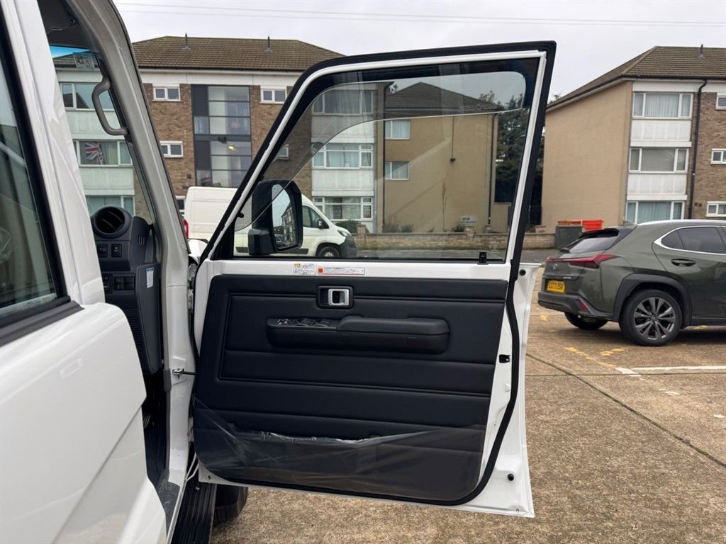 Used Toyota Land Cruiser 2025 for sale - 77464371: Photo 49