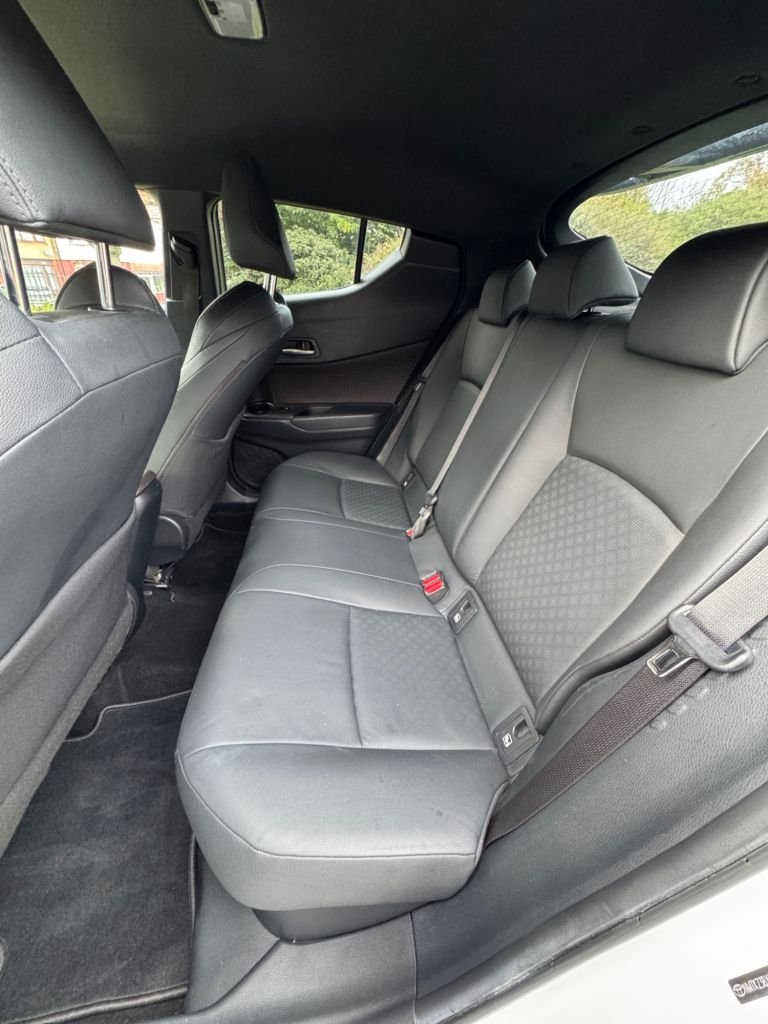 Used Toyota C-HR 2019 for sale - 76632388: Photo 17