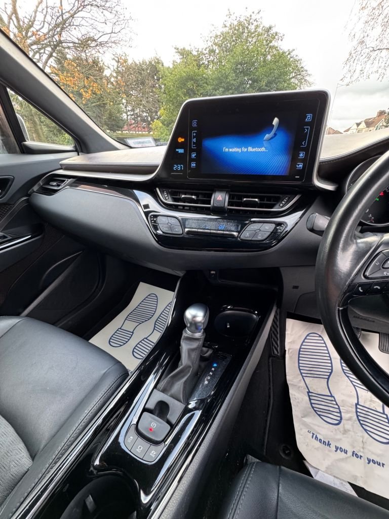 Used Toyota C-HR 2019 for sale - 76632388: Photo 28