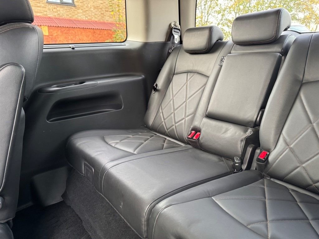 Used Nissan Elgrand 2018 for sale - 77477485: Photo 30