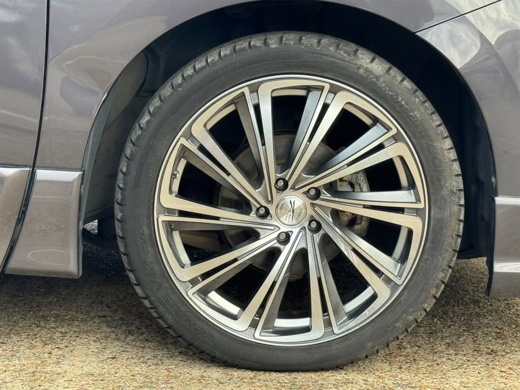 Used Nissan Elgrand 2018 for sale - 77477485: Photo 40