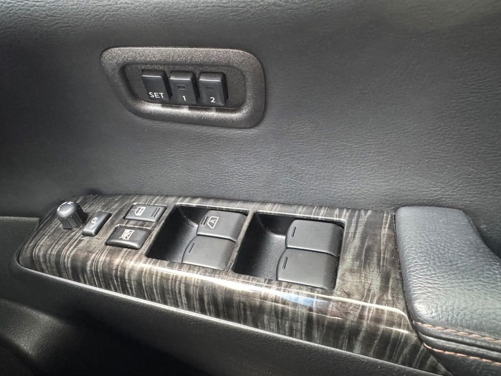 Used Nissan Elgrand 2018 for sale - 77477485: Photo 48