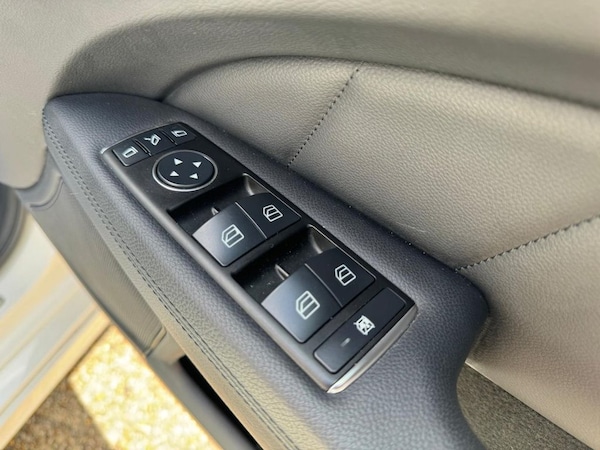Used Mercedes-Benz CLS 2012 for sale - 75009828: Photo 34