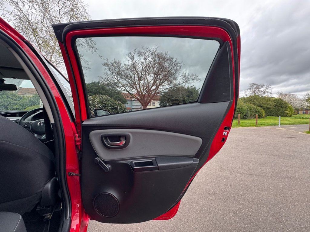 Used Toyota Yaris 2016 for sale - 78124540: Photo 18