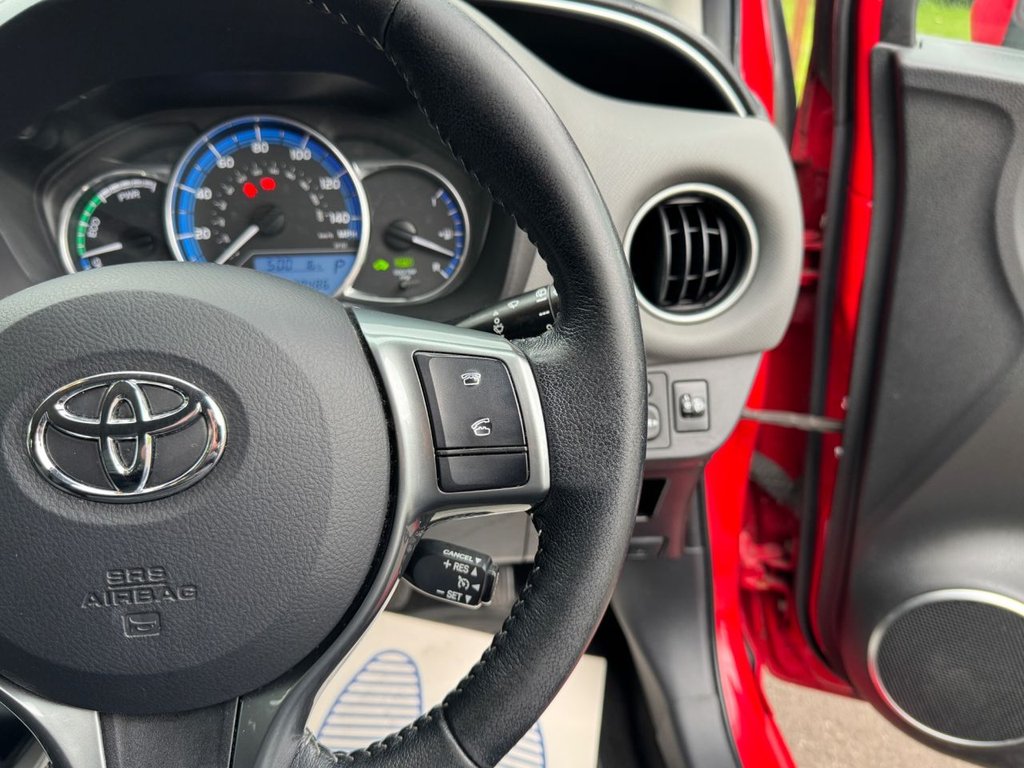 Used Toyota Yaris 2016 for sale - 78124540: Photo 31