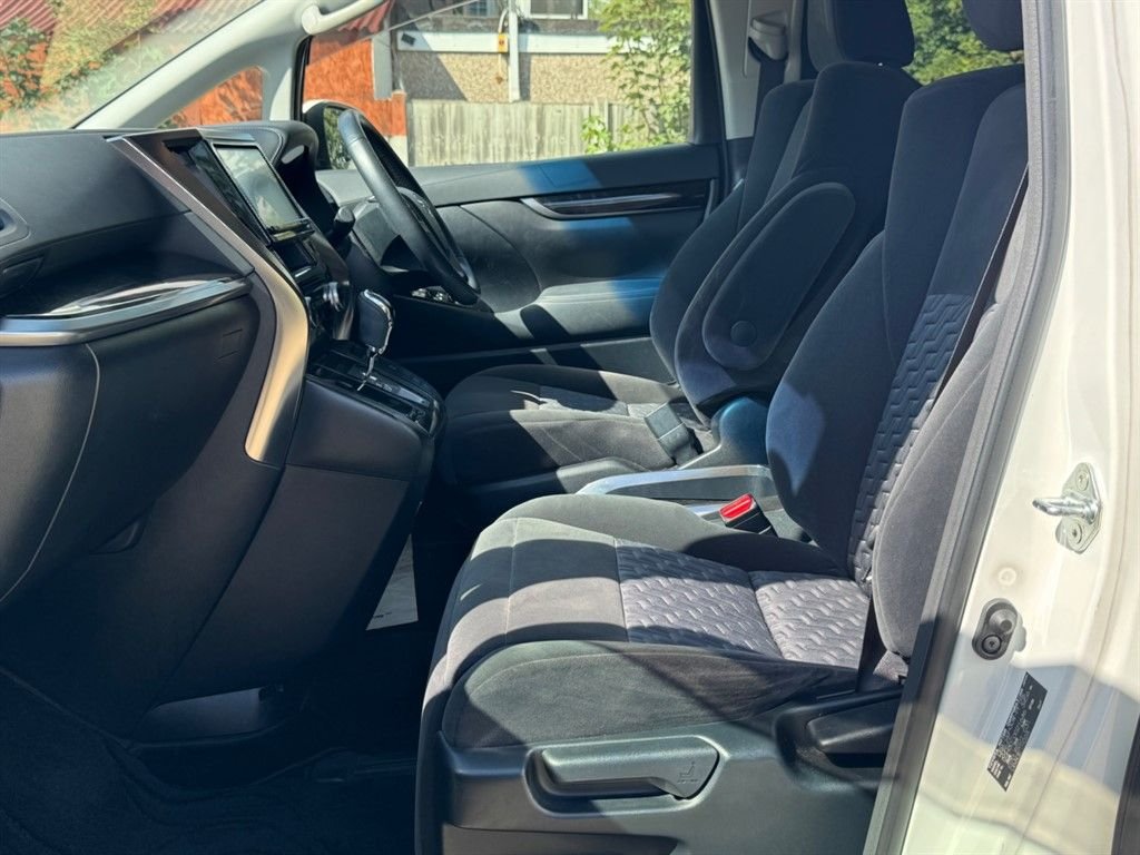 Used Toyota Alphard 2025 for sale - 77483474: Photo 41