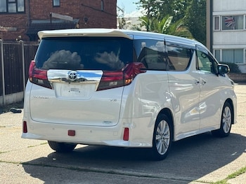 Used Toyota Alphard 2017 for sale - 77483474: Photo