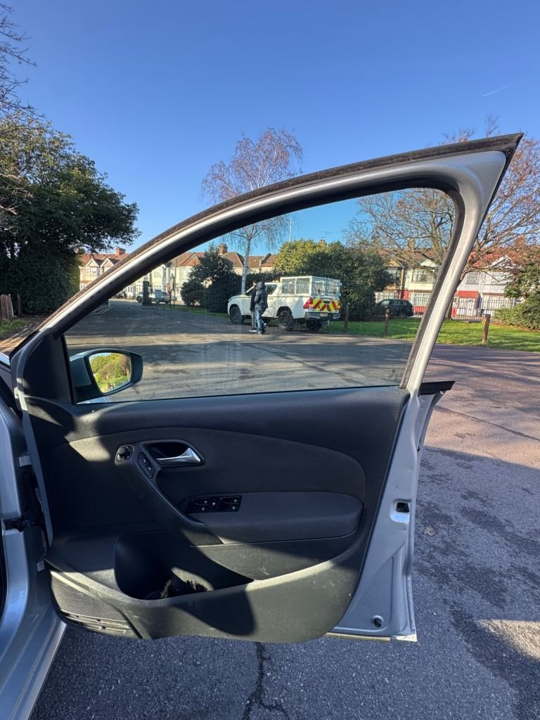 Used Volkswagen Polo 2012 for sale - 77007676: Photo 13