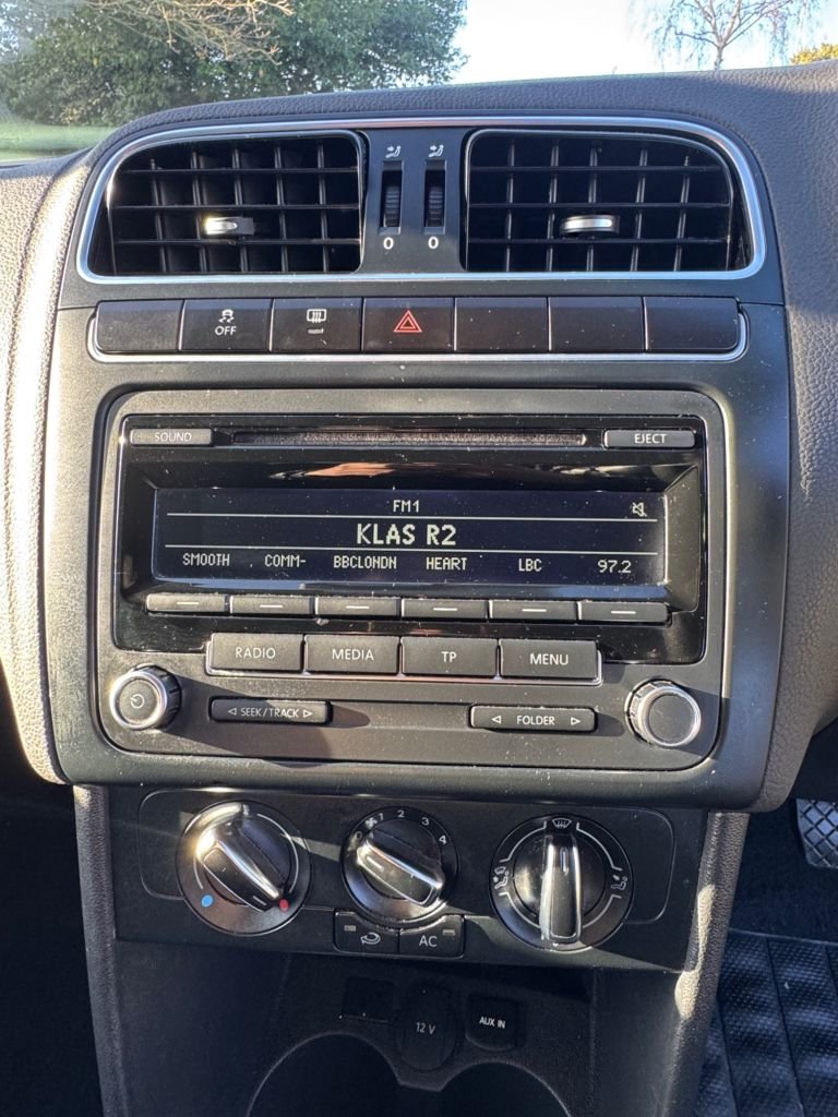 Used Volkswagen Polo 2012 for sale - 77007676: Photo 27