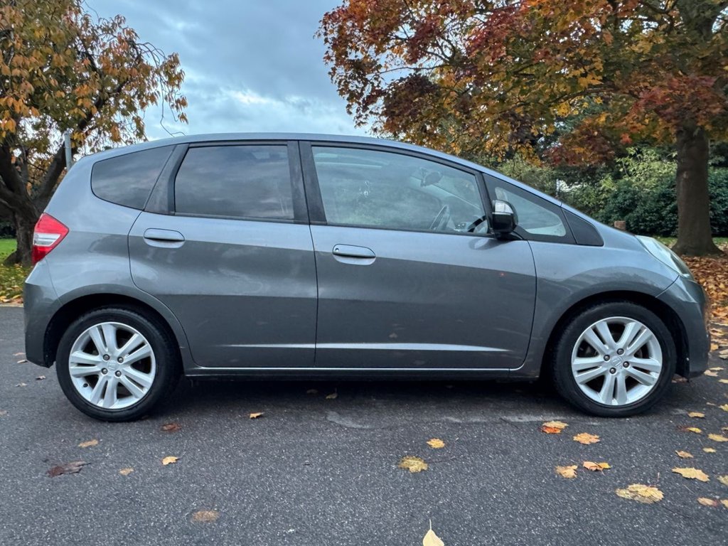 Used Honda Jazz 2012 for sale - 76439234: Photo 10