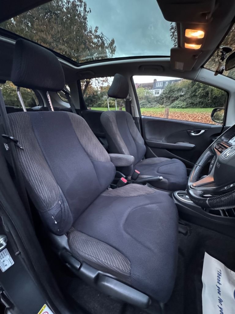 Used Honda Jazz 2012 for sale - 76439234: Photo 13