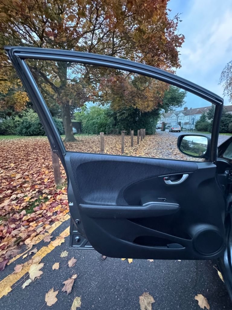 Used Honda Jazz 2012 for sale - 76439234: Photo 16