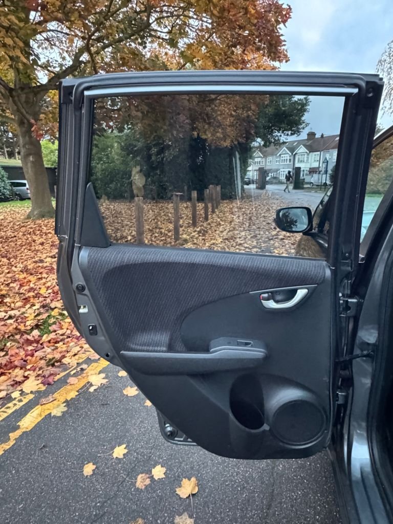 Used Honda Jazz 2012 for sale - 76439234: Photo 18