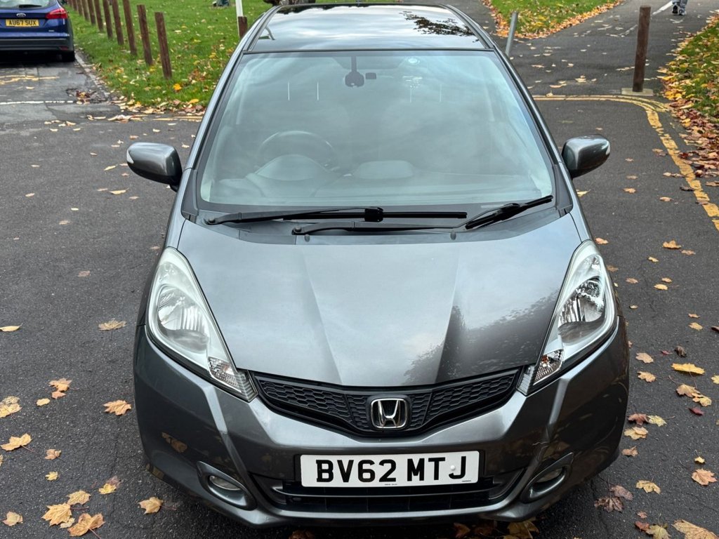 Used Honda Jazz 2012 for sale - 76439234: Photo 2