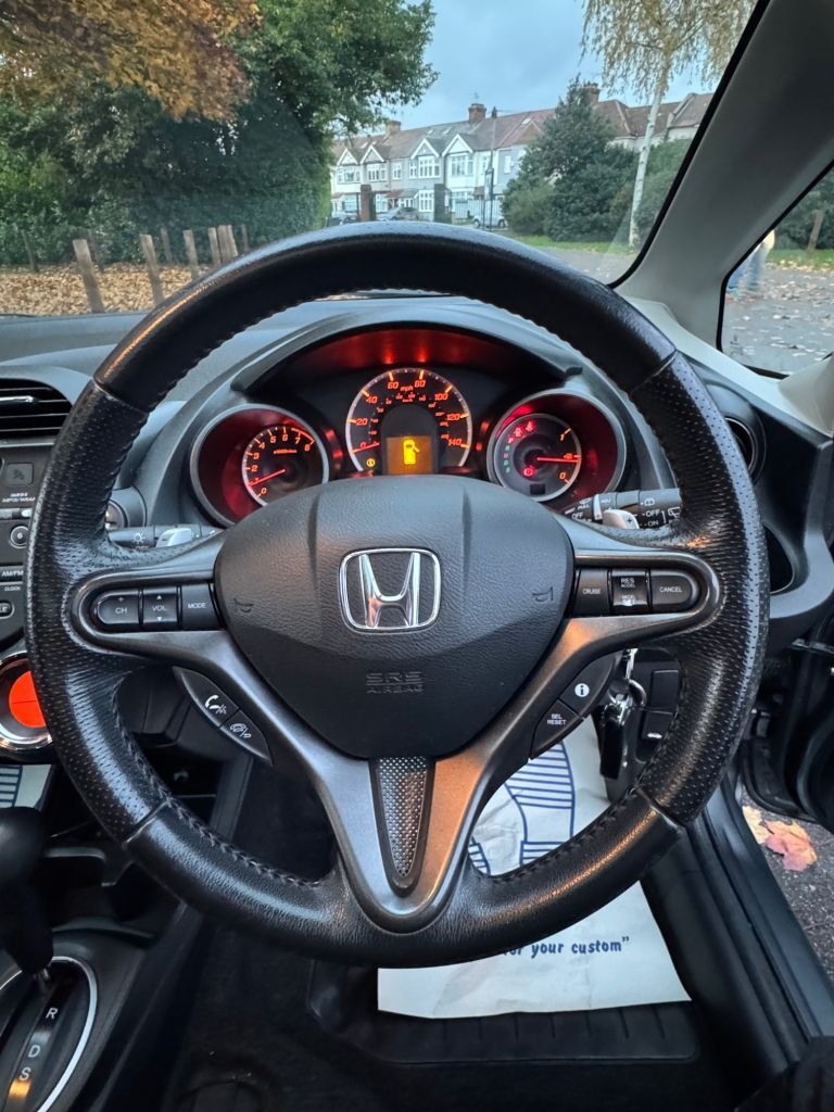 Used Honda Jazz 2012 for sale - 76439234: Photo 26