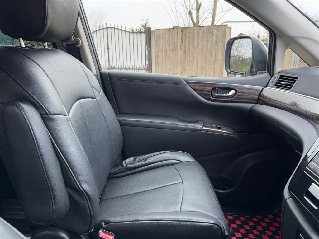 Used Nissan Elgrand 2025 for sale - 77557817: Photo 16