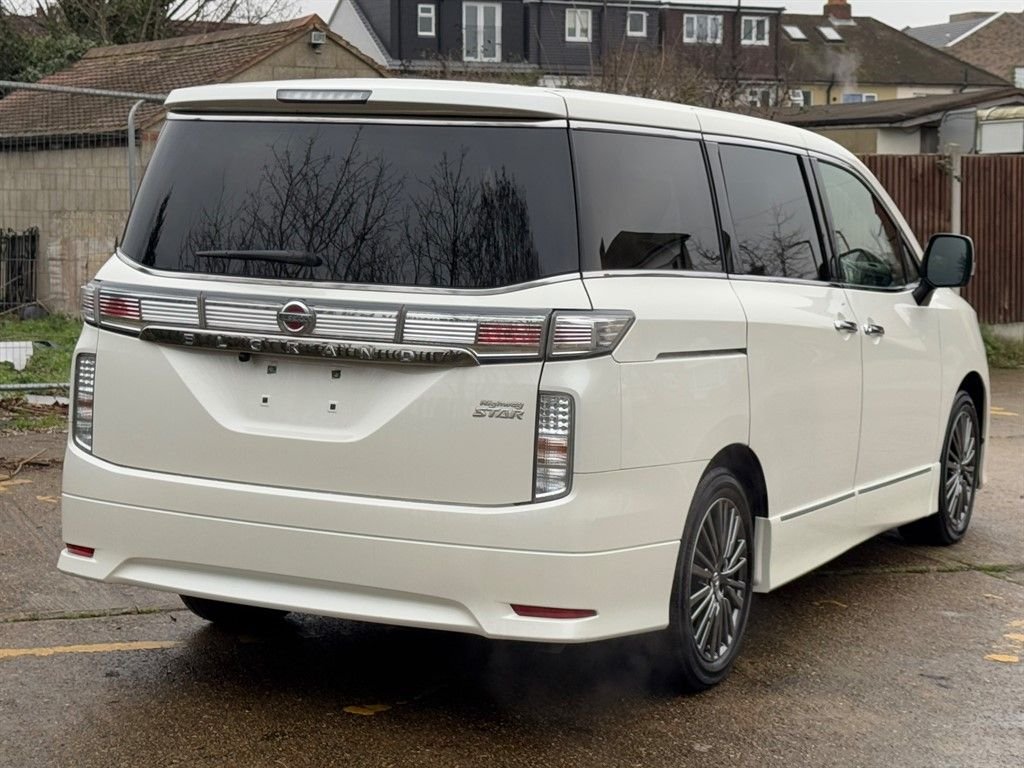 Used Nissan Elgrand 2025 for sale - 77557817: Photo 4