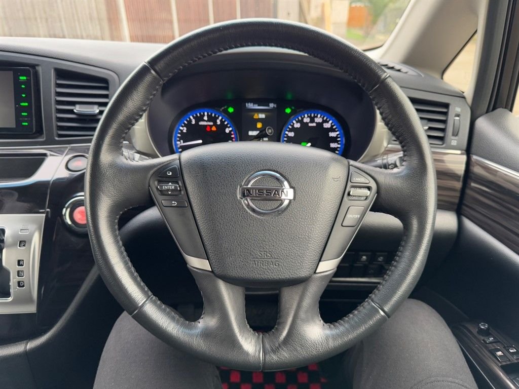 Used Nissan Elgrand 2025 for sale - 77557817: Photo 42