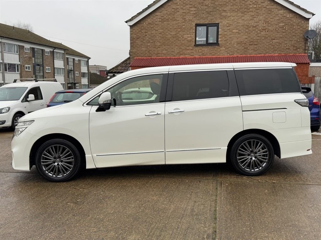 Used Nissan Elgrand 2025 for sale - 77557817: Photo 8