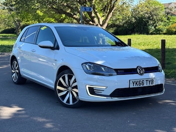 Used Volkswagen Golf 2016 for sale - 78444808: Photo