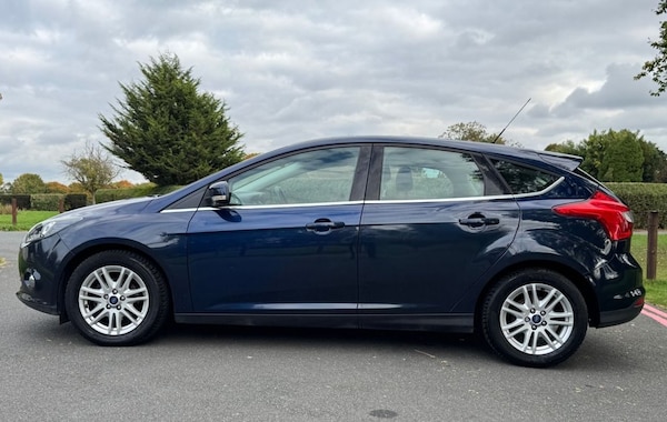 Used Ford Focus 2013 for sale - 76210673: Photo 5