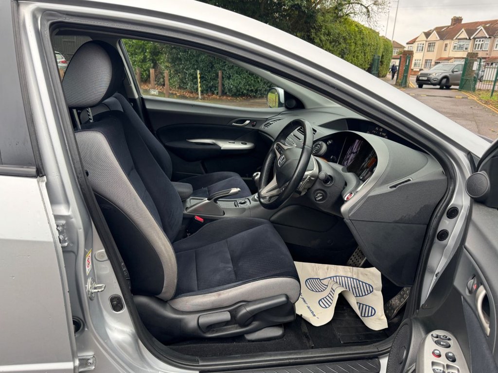 Used Honda Civic 2006 for sale - 76711368: Photo 11