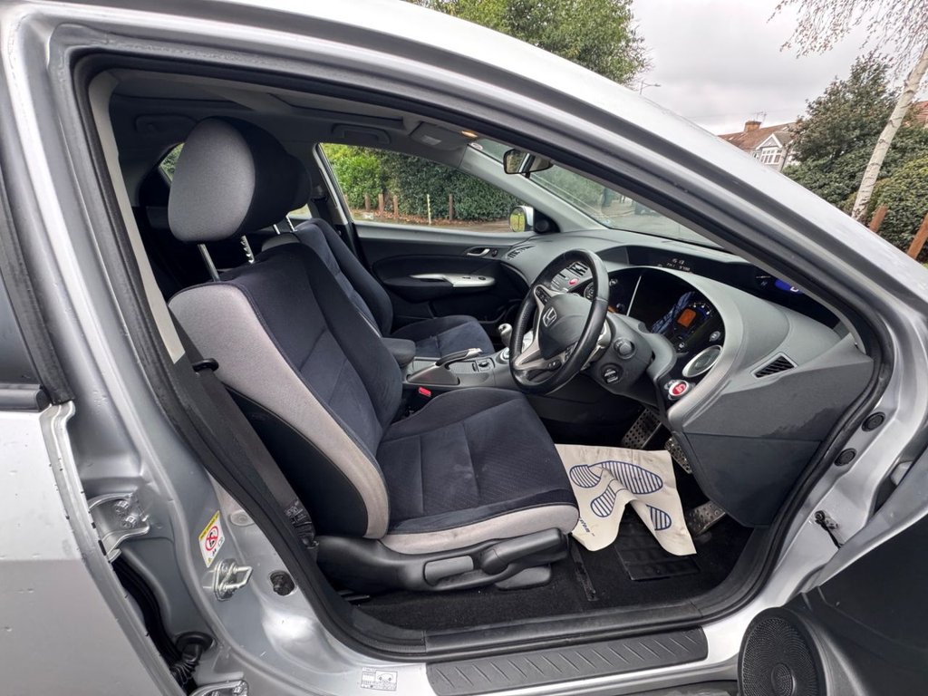 Used Honda Civic 2006 for sale - 76711368: Photo 12