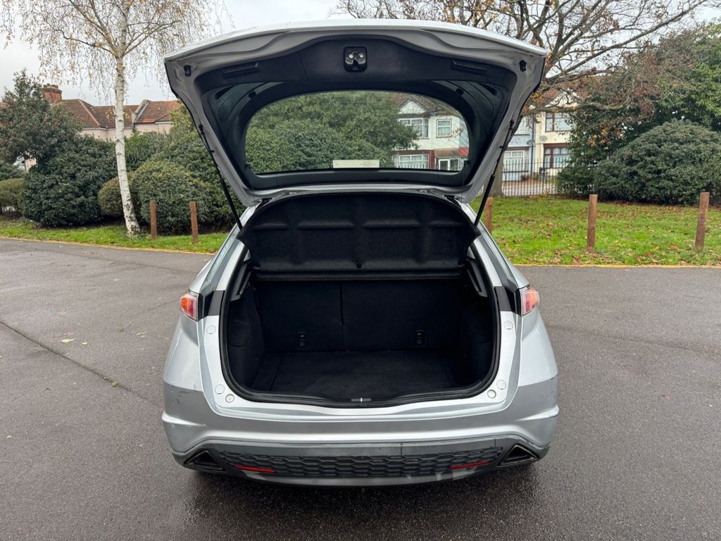 Used Honda Civic 2006 for sale - 76711368: Photo 27