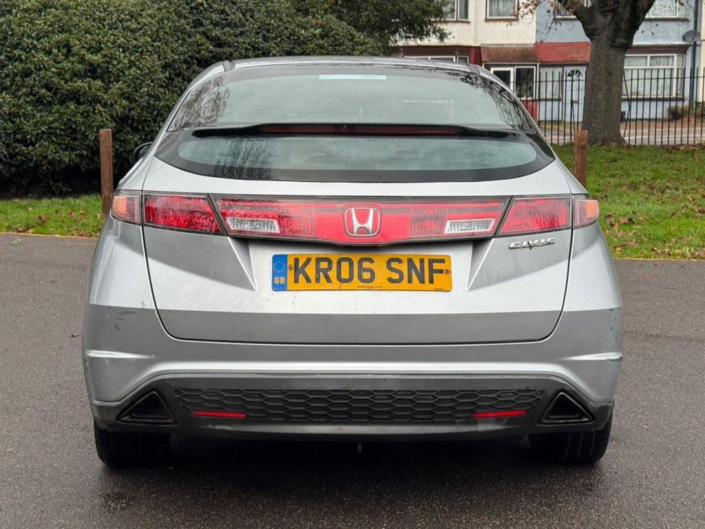 Used Honda Civic 2006 for sale - 76711368: Photo 6