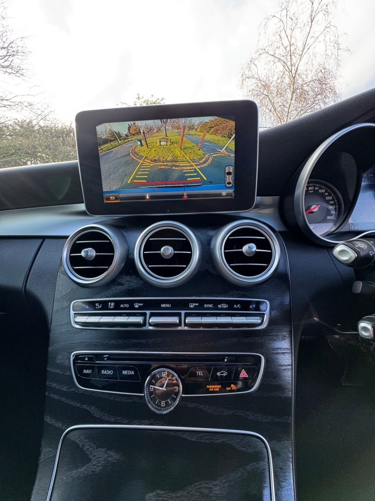 Used Mercedes-Benz C Class 2016 for sale - 77394400: Photo 30