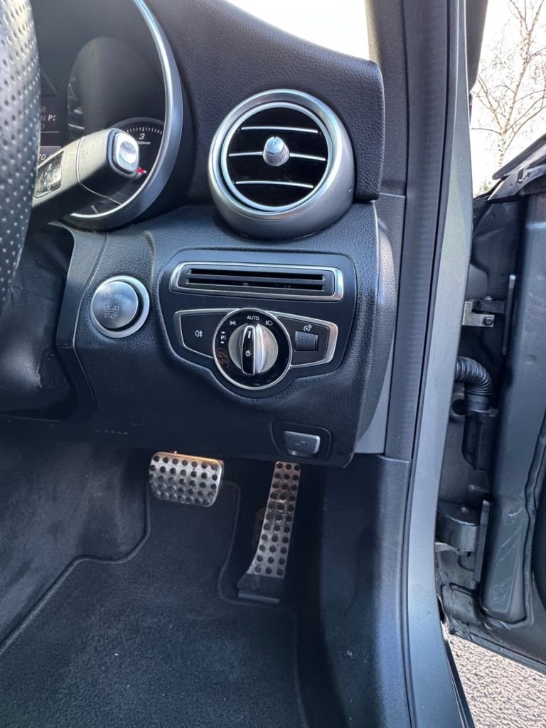 Used Mercedes-Benz C Class 2016 for sale - 77394400: Photo 32