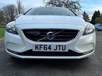 Used Volvo S40 2014 for sale - 76962665: Photo