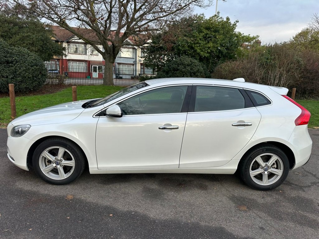 Used Volvo S40 2024 for sale - 76962665: Photo 5