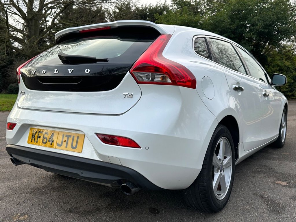 Used Volvo S40 2024 for sale - 76962665: Photo 8