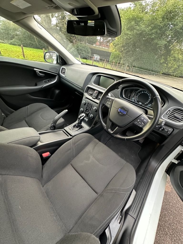 Used Volvo S40 2024 for sale - 76962665: Photo 9