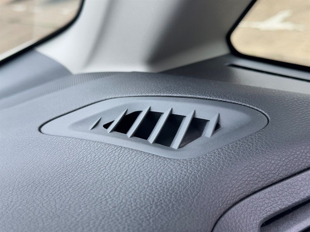 Used Nissan Elgrand 2025 for sale - 77547204: Photo 15