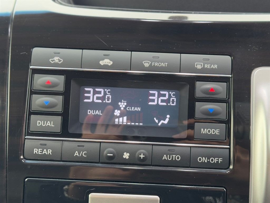 Used Nissan Elgrand 2025 for sale - 77547204: Photo 43