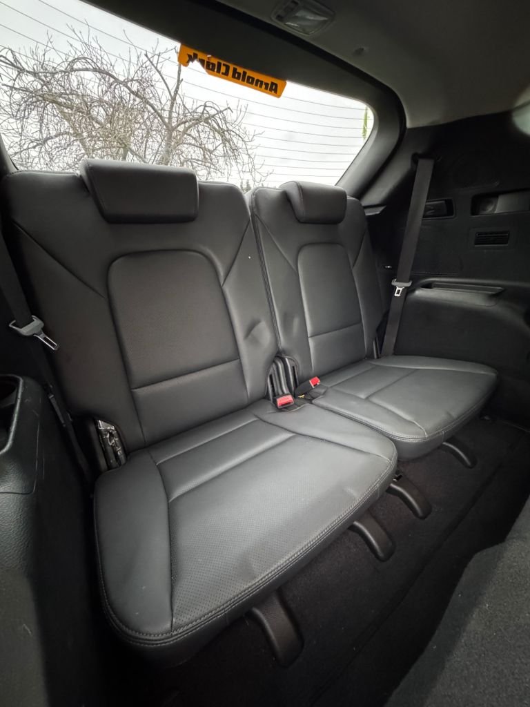 Used Hyundai Santa Fe 2016 for sale - 76973809: Photo 20