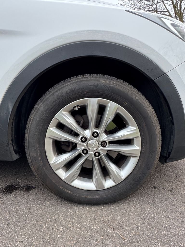 Used Hyundai Santa Fe 2016 for sale - 76973809: Photo 21