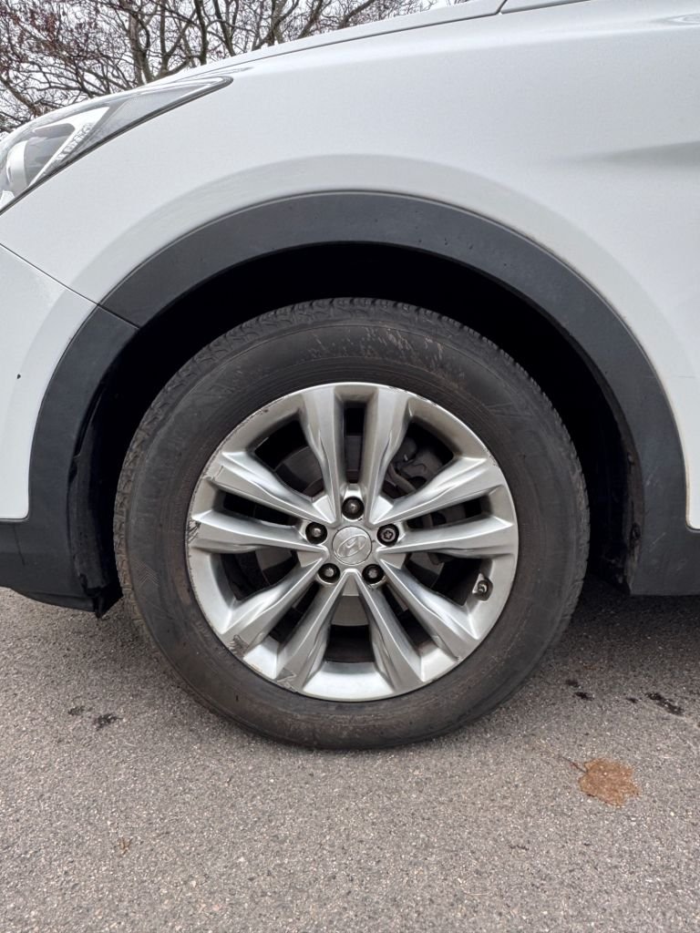 Used Hyundai Santa Fe 2016 for sale - 76973809: Photo 22