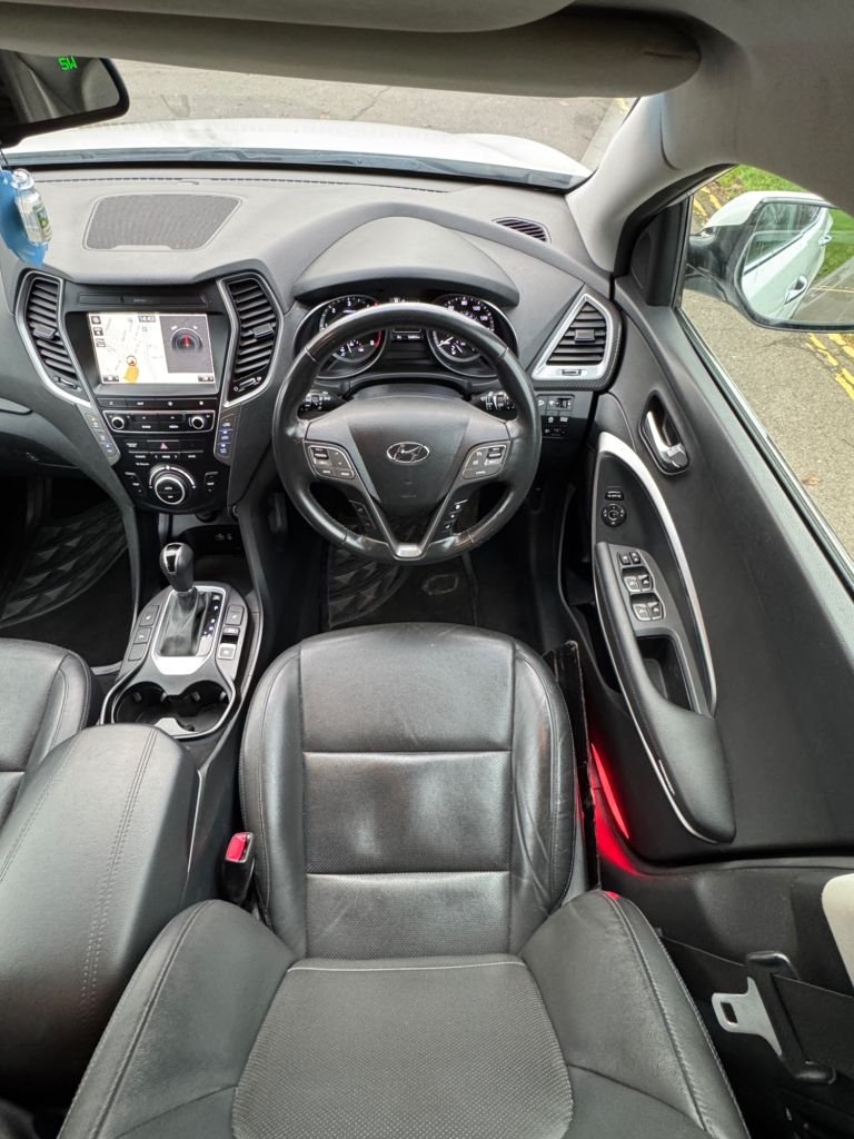 Used Hyundai Santa Fe 2016 for sale - 76973809: Photo 37