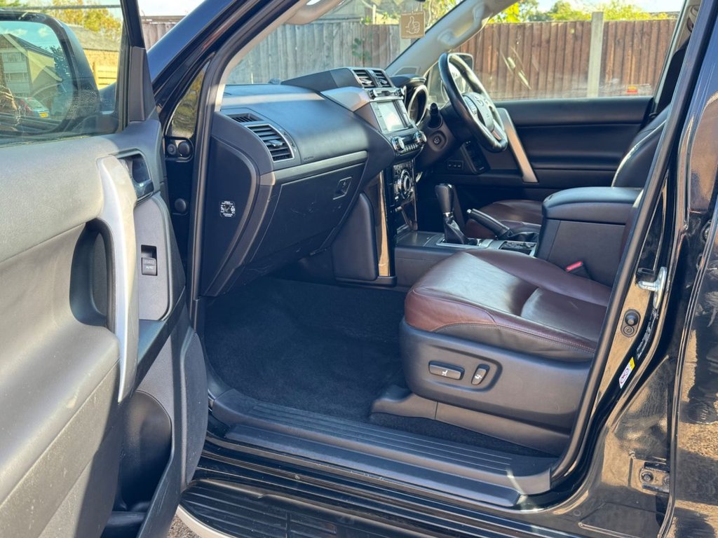 Used Toyota Land Cruiser 2016 for sale - 76711366: Photo 43