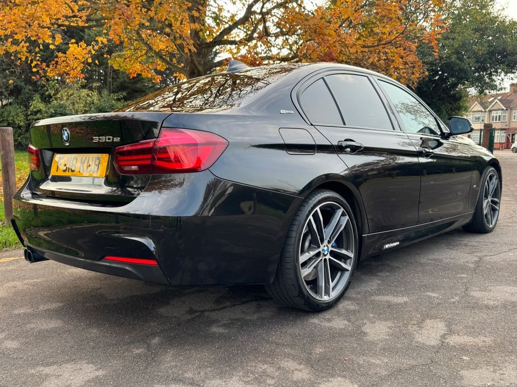 Used BMW 3 Series 2018 for sale - 76496494: Photo 9