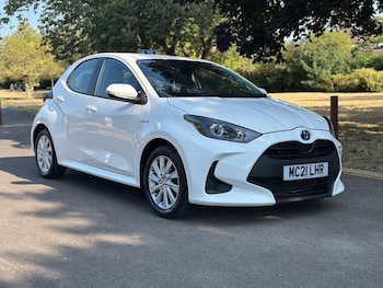 Used Toyota Yaris 2021 for sale - 79482341: Photo