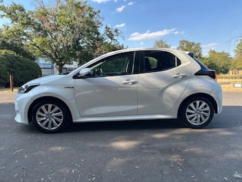 Used Toyota Yaris 2021 for sale - 79482341: Photo