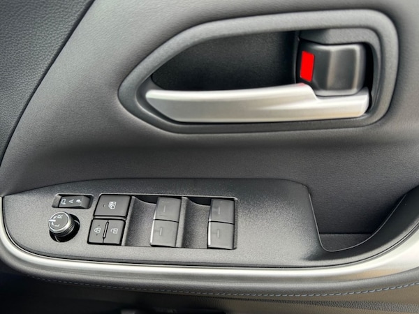 Used Toyota Voxy 2025 for sale - 74963926: Photo 29